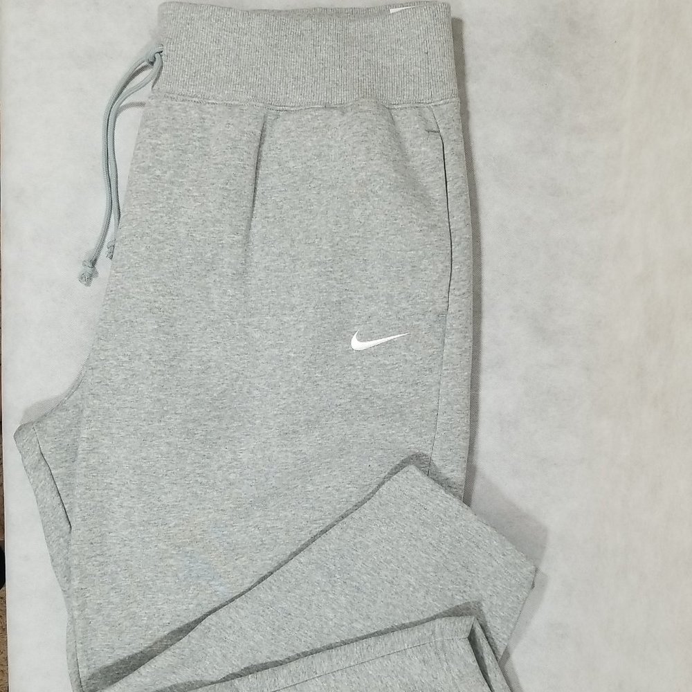 Nike Women's Size 2X Grey Heather‎ Fleece Sportwear Athletic Jogger Sweatpant